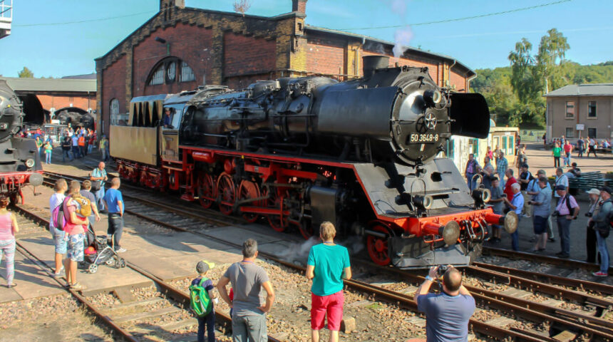 CHEMNITZER HEIZHAUSFEST 2025 – 32. AUSGABE DES EISENBAHNFESTES CHEMNITZER HEIZHAUSFEST 2025 – 32. AUSGABE DES EISENBAHNFESTES