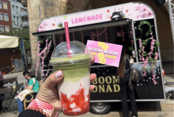 MATCHA, KAFFEE & CITY-VIBES – BLOOM BOOM